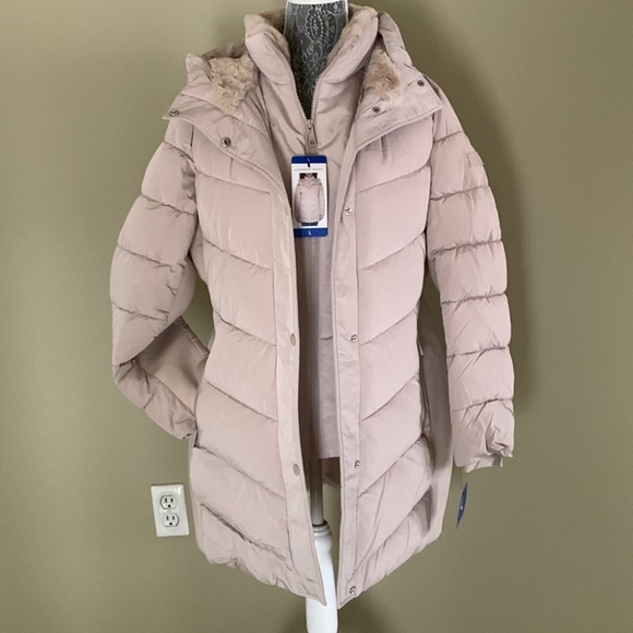 Andrew Marc Jackets & Blazers - NWT GORGEOUS ANDREW MARC PUFFER COAT